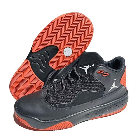 Nike Kids Jordan Max Aura 2 (GS), CN8094-060 Black/White-Chile Red Size US 6.5Y